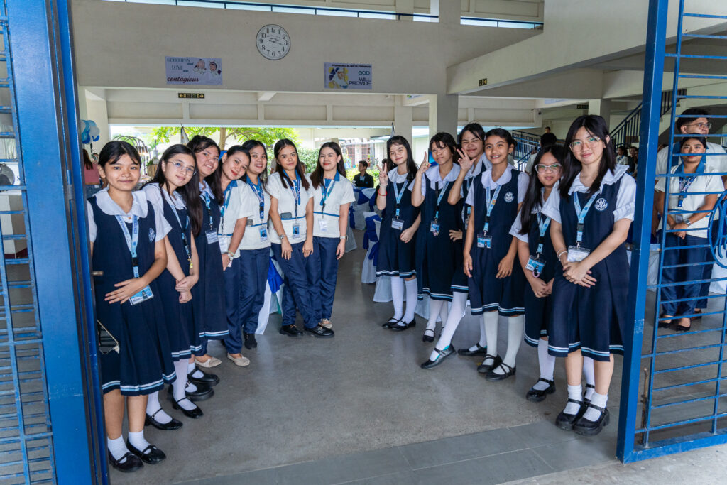scssc computer lab ribbon cutting ceremony 3